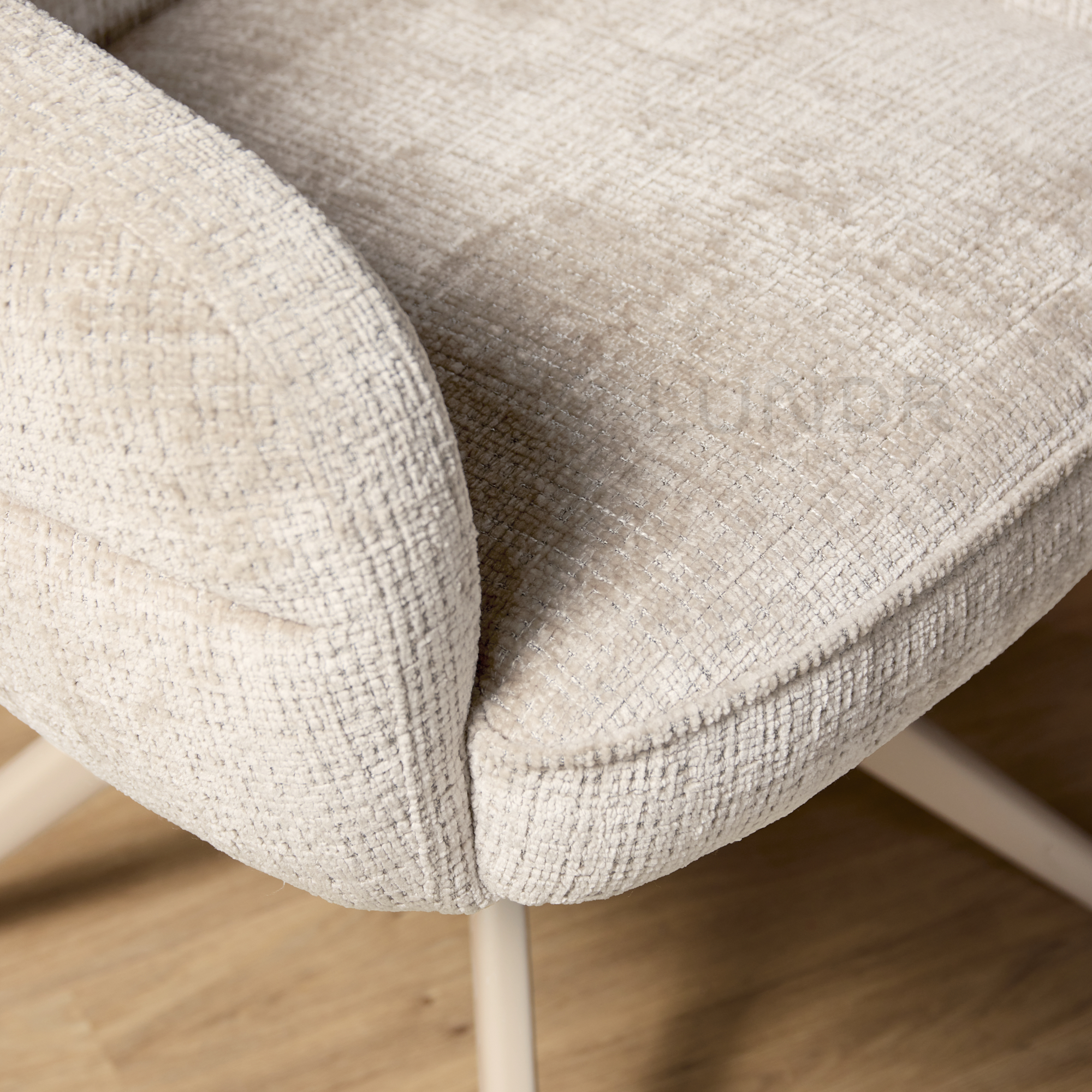 Eetkamerstoel SAGA – Off White – Poot Sand