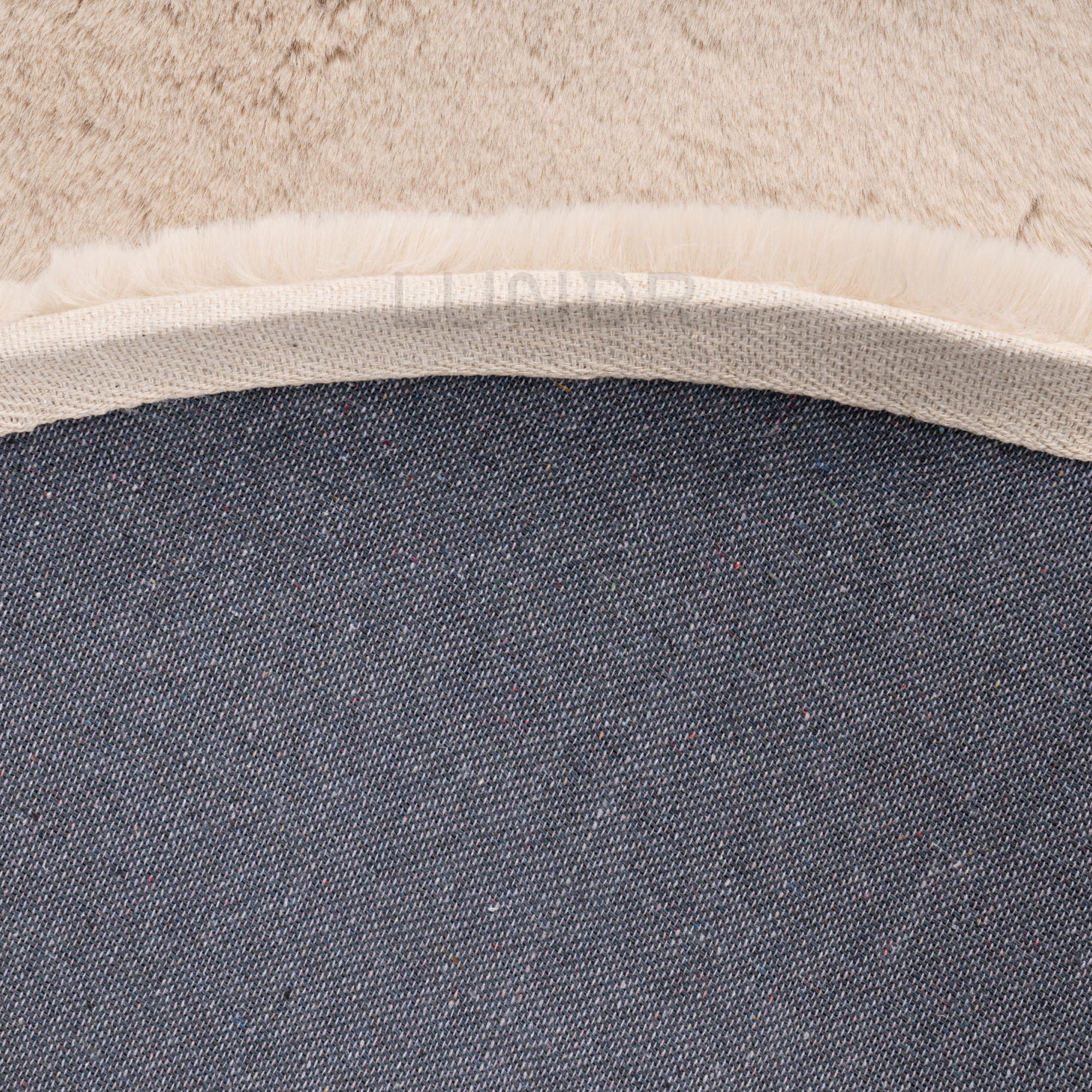 MJUK RUND – Fluffy Rond Vloerkleed Beige