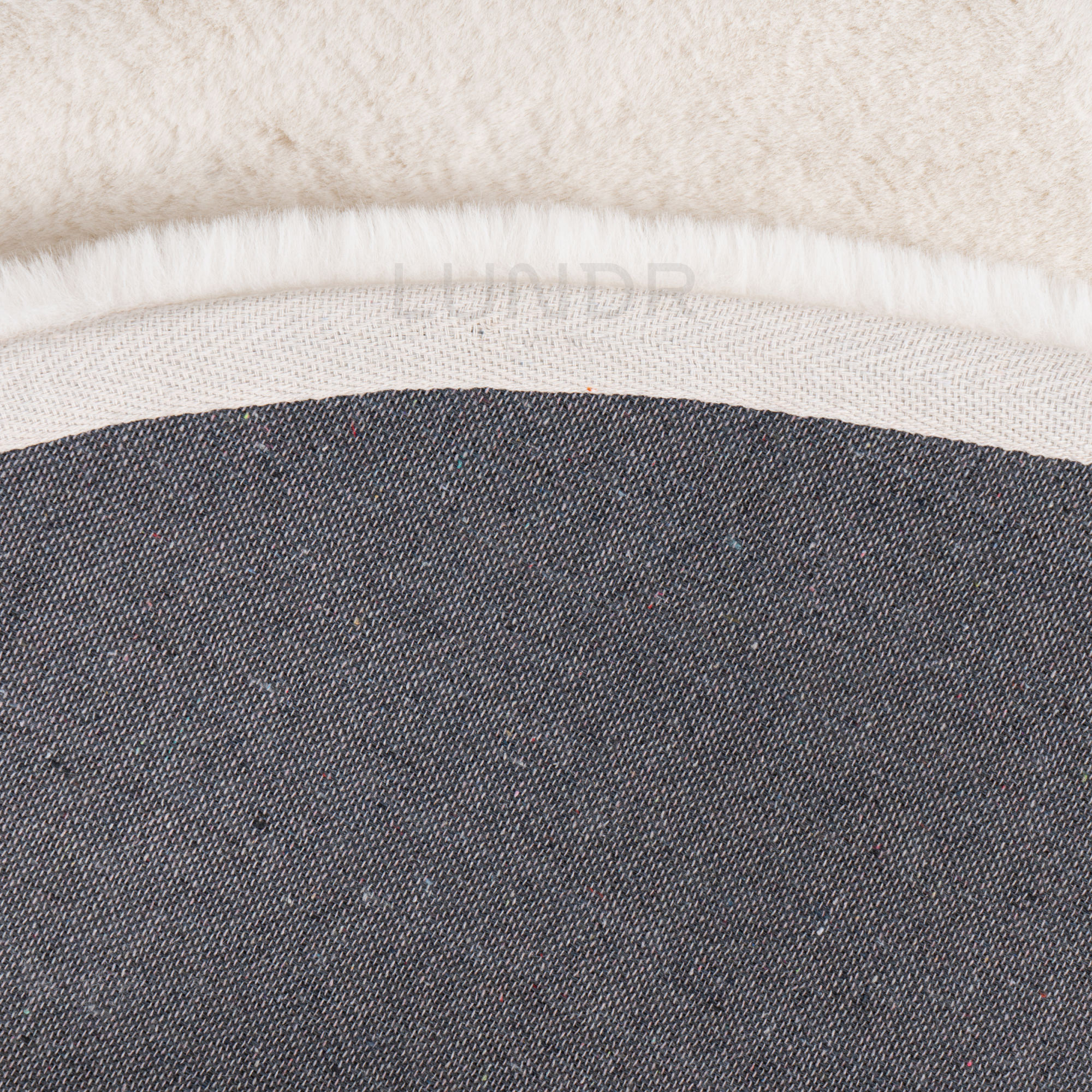 MJUK RUND – Fluffy Rond Vloerkleed Ivory