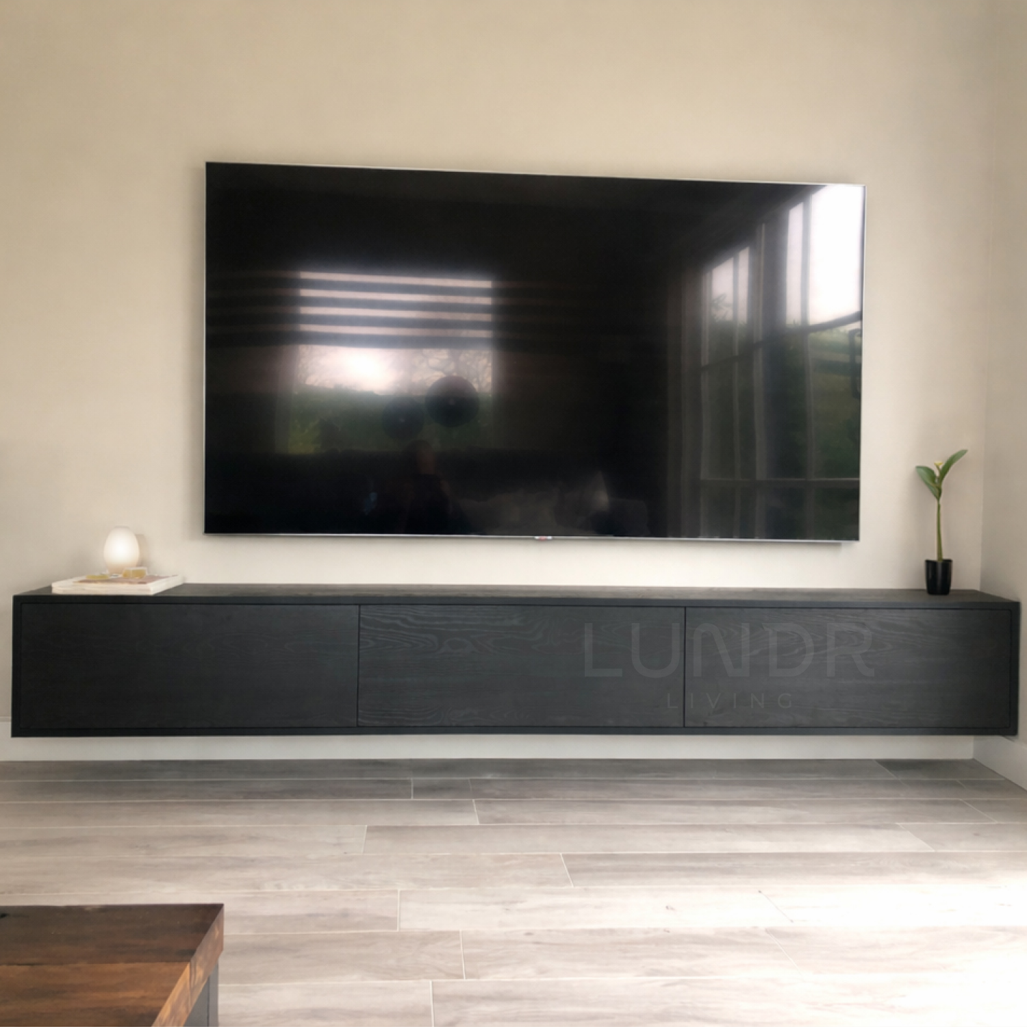 SOREN – Zwevend TV-Meubel 240 cm - Zwart